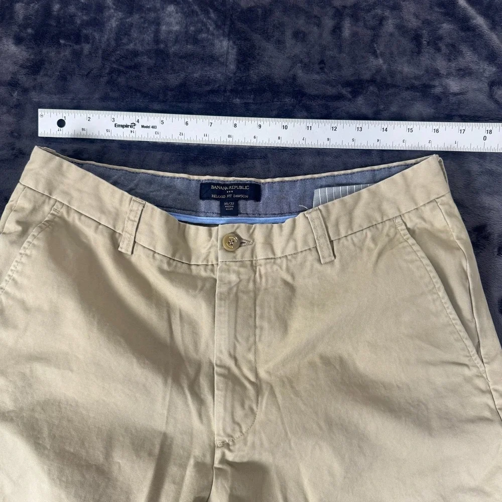 Banana Republic Chino Pants Mens 35x32 Tan Relaxed Fit Dawson Khaki Cotton